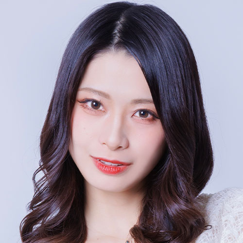 cast_14_真辺彩加